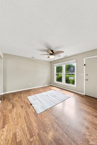 6916 Peartree Lane Fort Wayne IN 46825