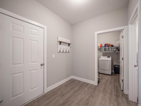 19202 Braeburn Drive Evansville IN 47725