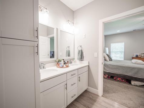 19202 Braeburn Drive Evansville IN 47725