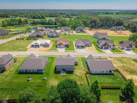 19202 Braeburn Drive Evansville IN 47725