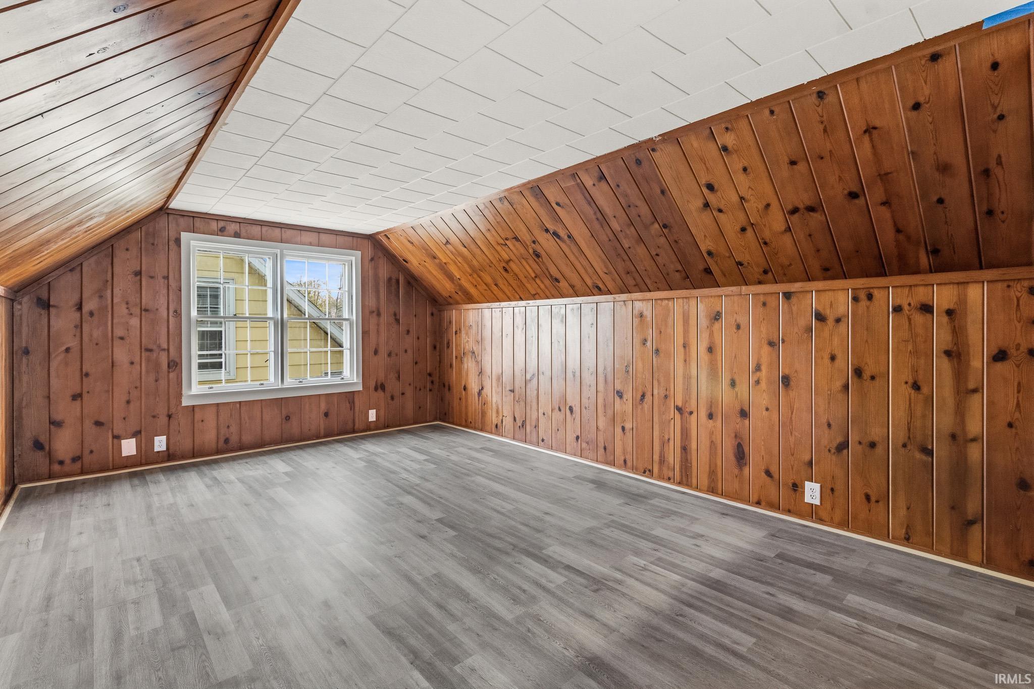 1419 Johnson Street South Bend IN 46628