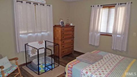 7472 N Pine Bluff Road Bicknell IN 47512