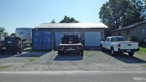 7472 N Pine Bluff Road Bicknell IN 47512