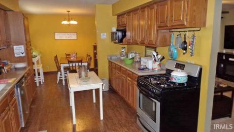 7472 N Pine Bluff Road Bicknell IN 47512