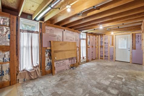 2717 E Stalf Road Columbia City IN 46725