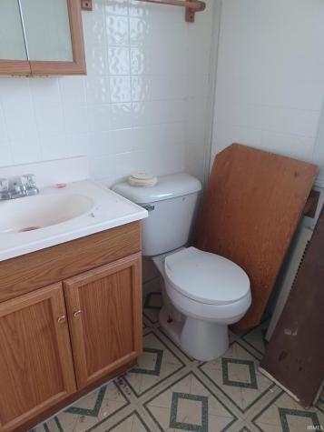 1410 N Elsas Avenue Evansville IN 47710