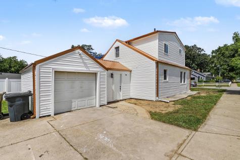 1454 Sorin Street South Bend IN 46617