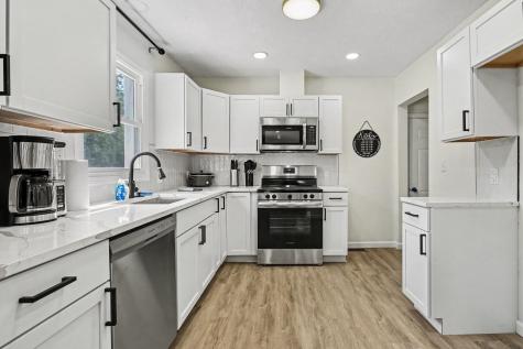 1454 Sorin Street South Bend IN 46617