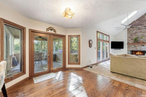 9517 Moorings Boulevard Indianapolis IN 46256