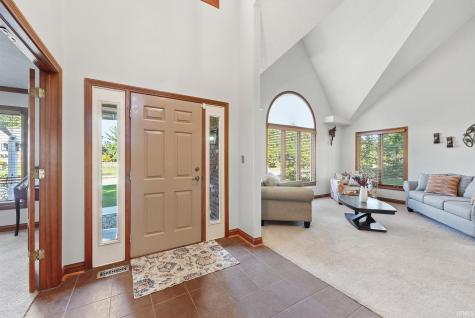 9517 Moorings Boulevard Indianapolis IN 46256