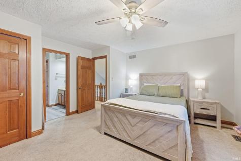 9517 Moorings Boulevard Indianapolis IN 46256