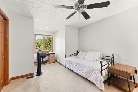 9517 Moorings Boulevard Indianapolis IN 46256