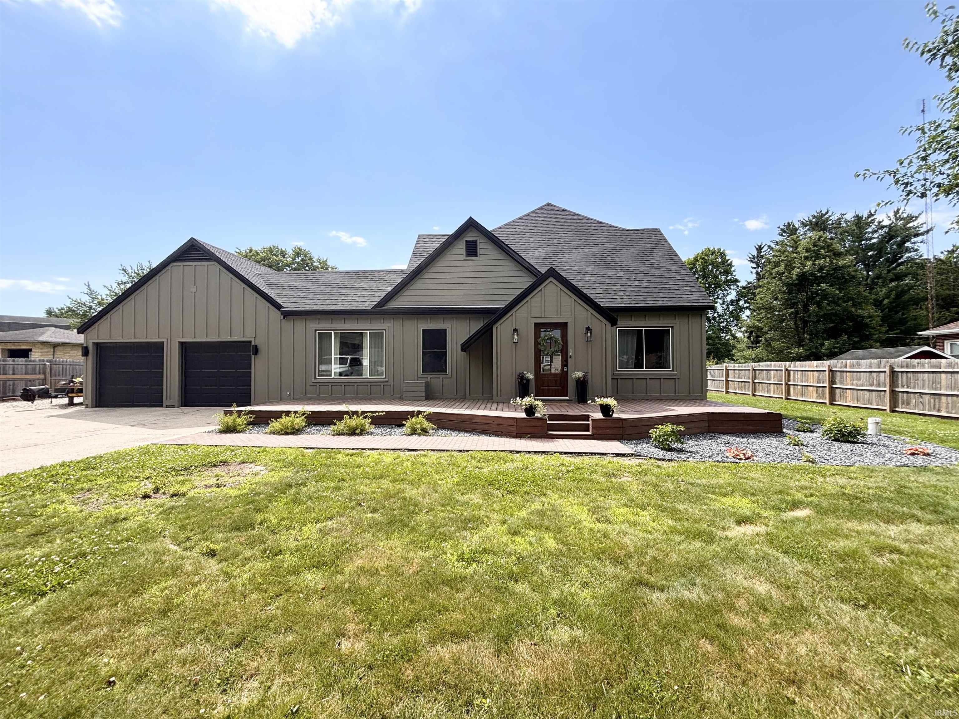 1105 Fisher Avenue Warsaw IN 46580