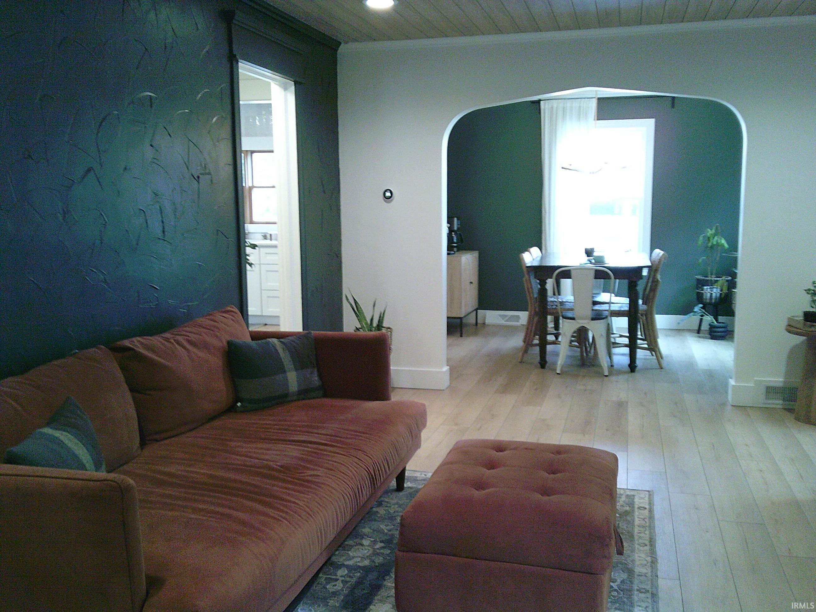 1105 Fisher Avenue Warsaw IN 46580