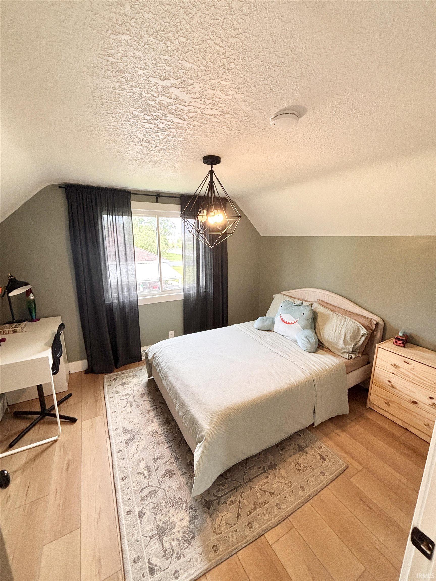 1105 Fisher Avenue Warsaw IN 46580