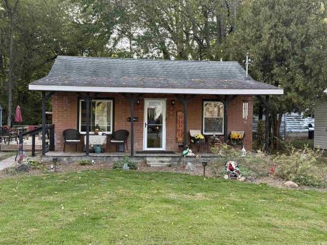 1437 Treen Street Logansport IN 46947