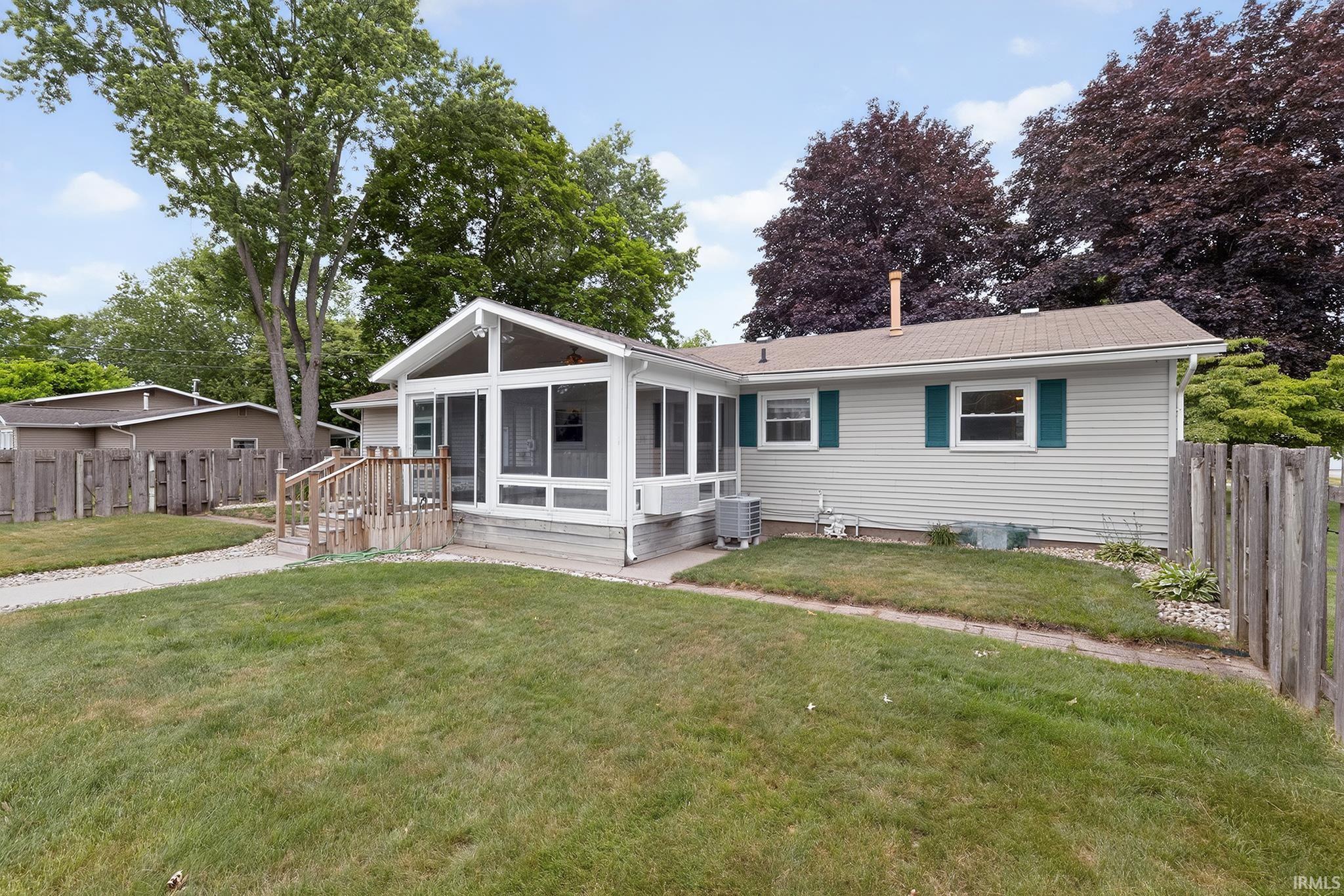 23186 Marydale Drive Elkhart IN 46517