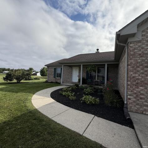 11700 S Honeycreek Road Daleville IN 47334