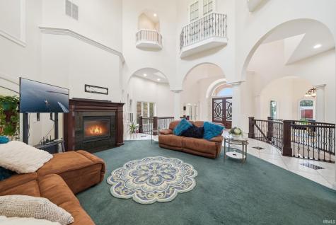 7705 Auburn Road Fort Wayne IN 46825