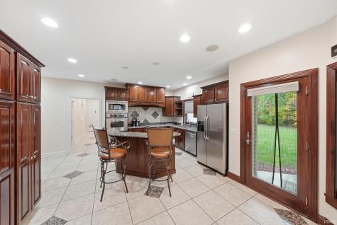 7705 Auburn Road Fort Wayne IN 46825