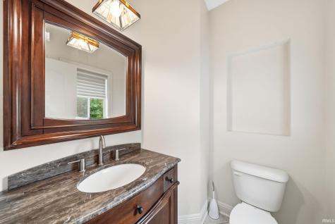 7705 Auburn Road Fort Wayne IN 46825