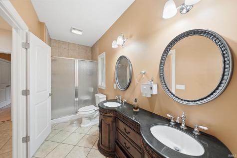7705 Auburn Road Fort Wayne IN 46825