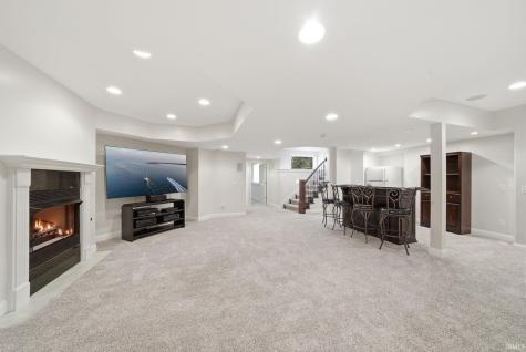 7705 Auburn Road Fort Wayne IN 46825