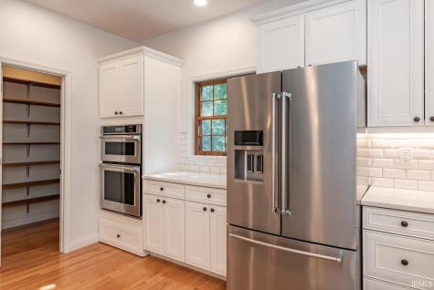 9982 S Saint Andrews Lane Bloomington IN 47401