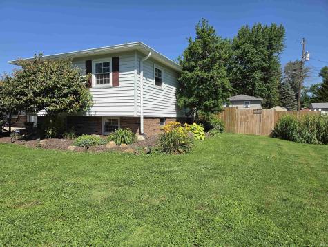 310 Eastgate Drive Vincennes IN 47591