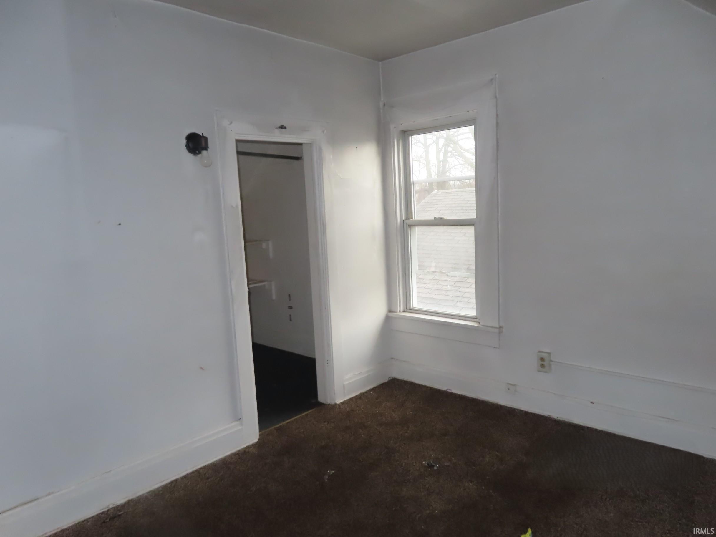 1911 S Scott Street South Bend IN 46613