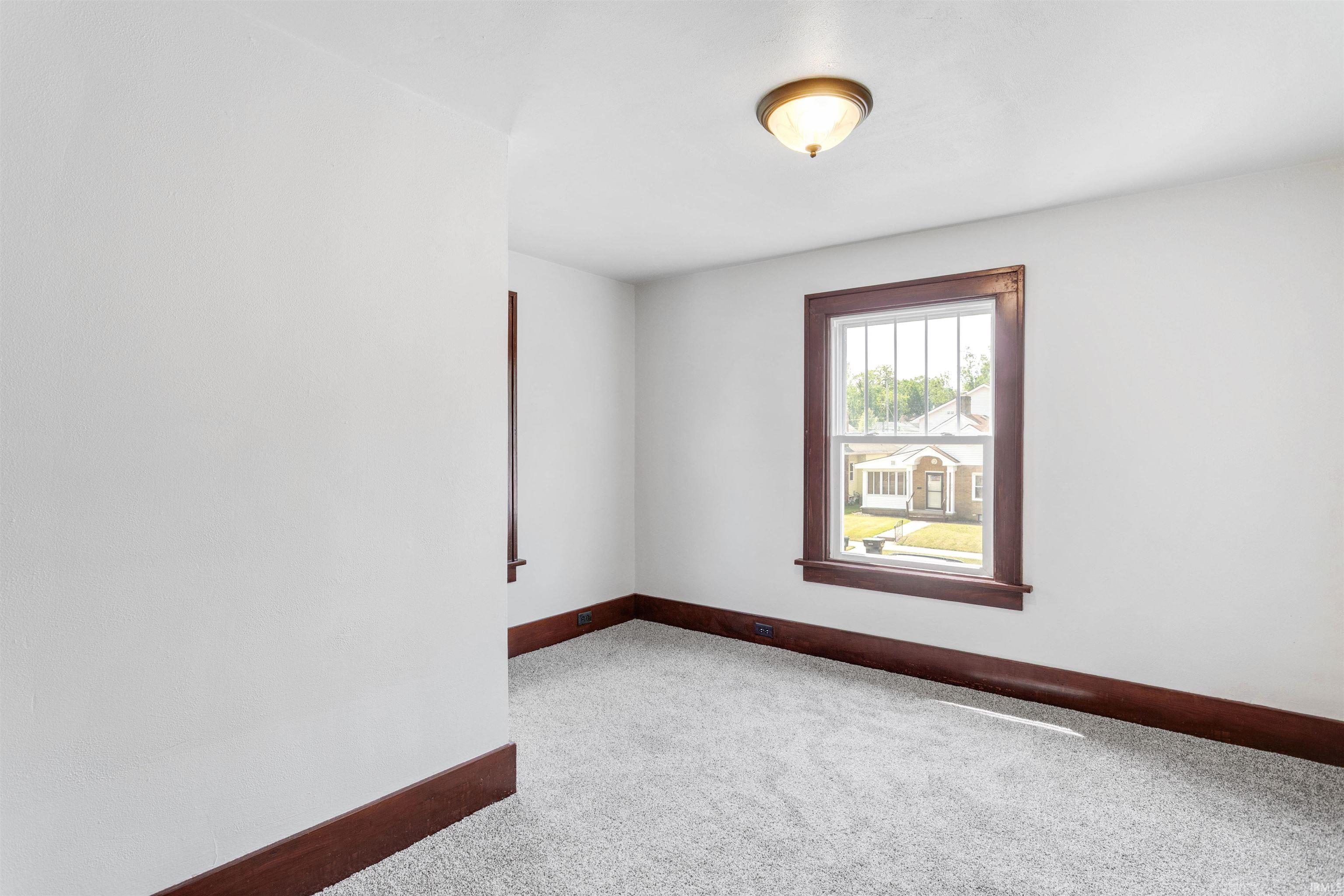217 Altgeld Street South Bend IN 46614