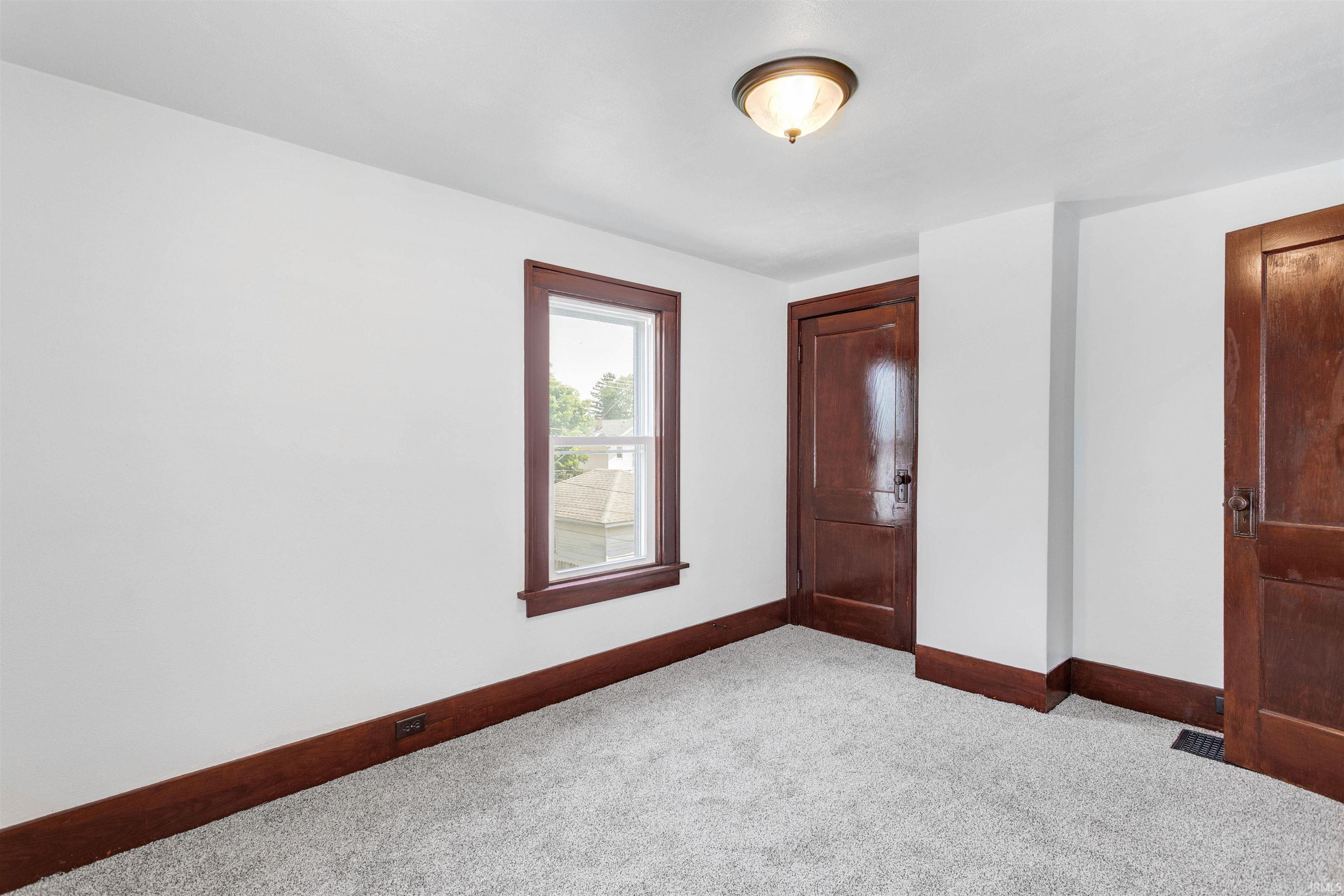 217 Altgeld Street South Bend IN 46614