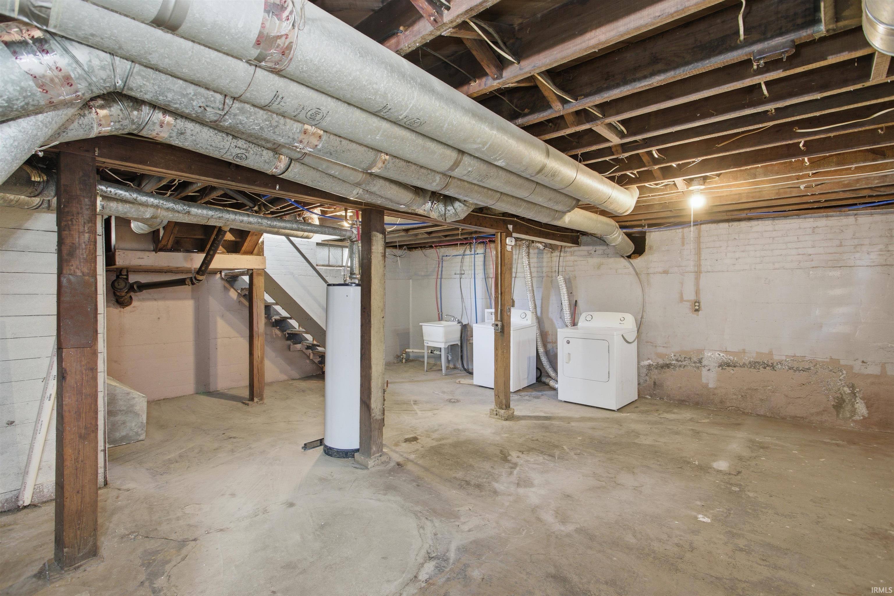 217 Altgeld Street South Bend IN 46614