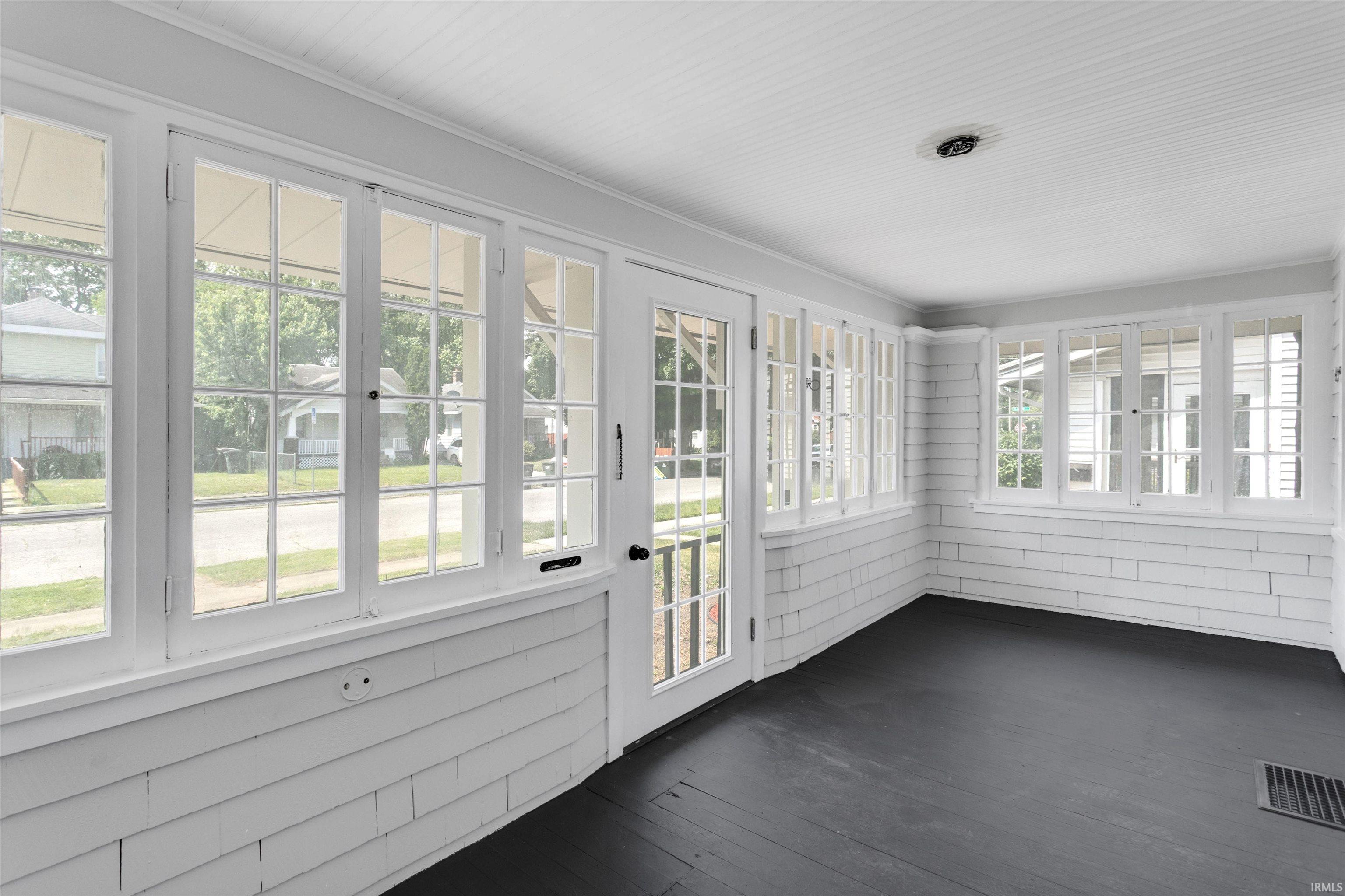 217 Altgeld Street South Bend IN 46614