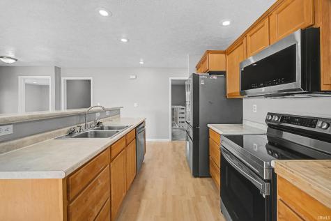 6390 E County Road 100 N Michigantown IN 46057