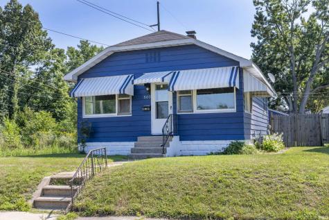 502 S 32nd Street South Bend IN 46615