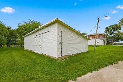 6212 E 1200 N Wolcottville IN 46795