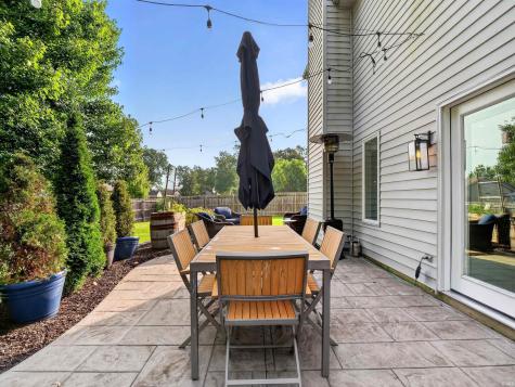 7411 Woodsmill Court Fort Wayne IN 46835