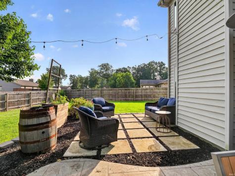 7411 Woodsmill Court Fort Wayne IN 46835