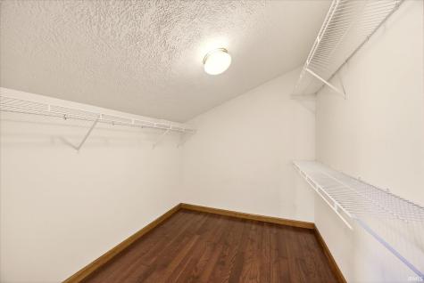 3825 E Devonshire Court Bloomington IN 47408