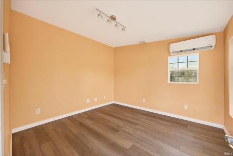 3825 E Devonshire Court Bloomington IN 47408