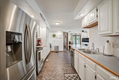 640 N Union Street Russiaville IN 46979
