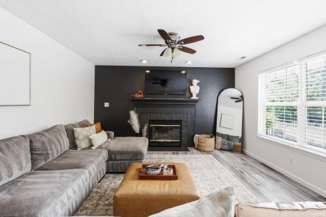 11370 Wilderness Trail Fishers IN 46038