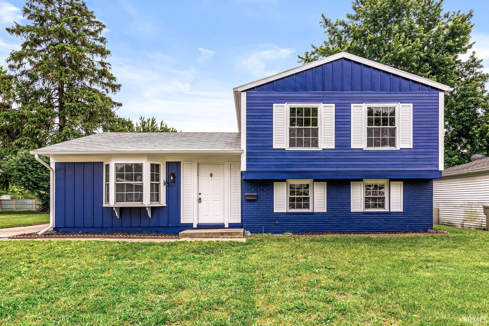 1456 Oakdale Drive South Bend IN 46614