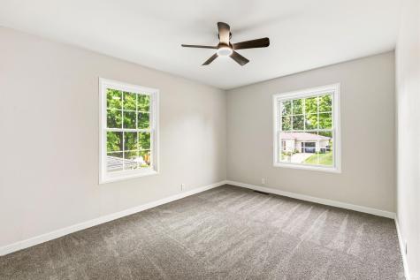 1456 Oakdale Drive South Bend IN 46614