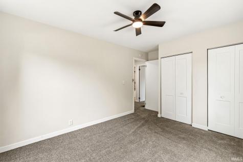 1456 Oakdale Drive South Bend IN 46614