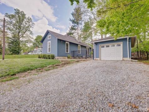 1520 E University Street Bloomington IN 47401