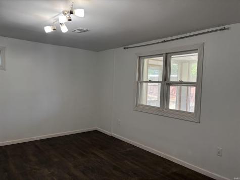 2 Pin Oak Drive Vincennes IN 47591