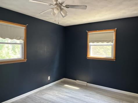2 Pin Oak Drive Vincennes IN 47591