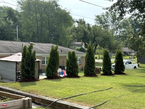 2 Pin Oak Drive Vincennes IN 47591